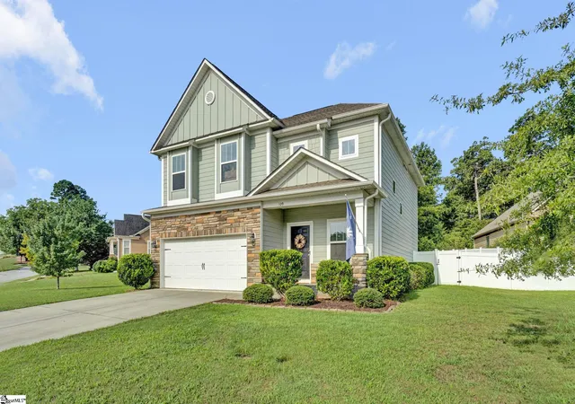 Photo 2 of Single family home for sale at 109 Brierfield Wy, Fountain Inn, SC 29644 | MLS# 1599340 | Listing updated on 2026-07-31