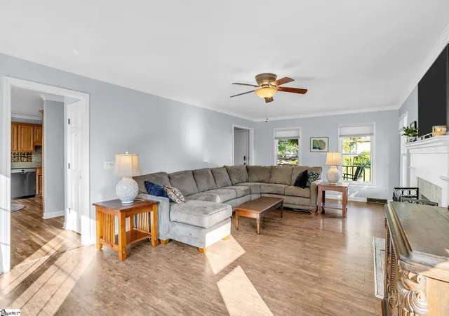 Photo 3 of Single family home for sale at 202 Bright Water Ln, Greenville, SC 29609 | MLS# 1601851 | Listing updated on 2026-08-25