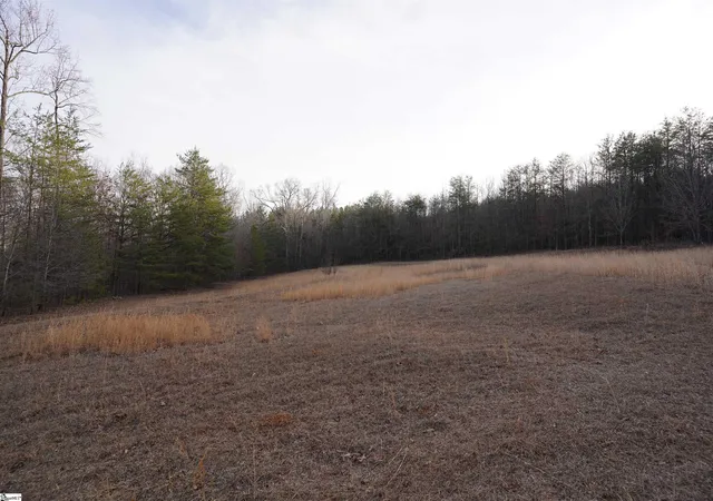Photo 4 of House for sale at 416 Bulls Rd, Taylors, SC 29687 | MLS# 1600516 | Listing updated on 2026-08-27