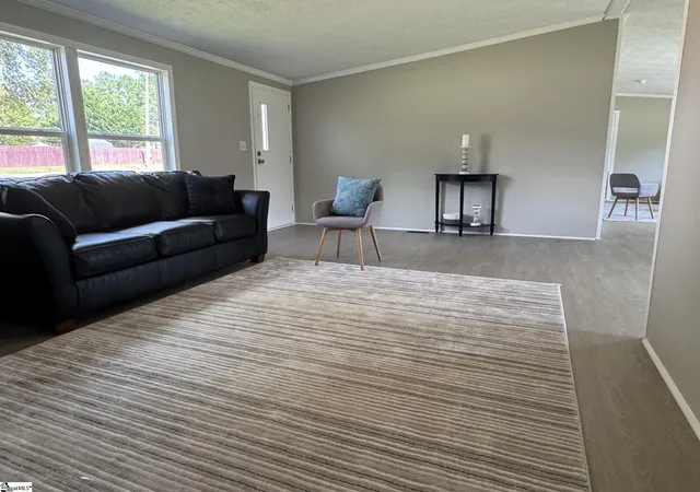 Photo 2 of Manufactured home for sale at 309 Jenkins Bridge Rd, Fountain Inn, SC 29644 | MLS# 1601276 | Listing updated on 2026-08-19