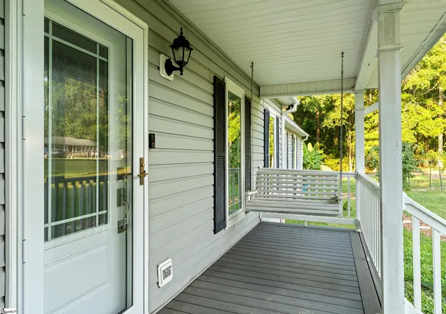 Photo 2 of Single family home for sale at 212 Gray Dr, Williamston, SC 29697 | MLS# 1600662 | Listing updated on 2026-09-25