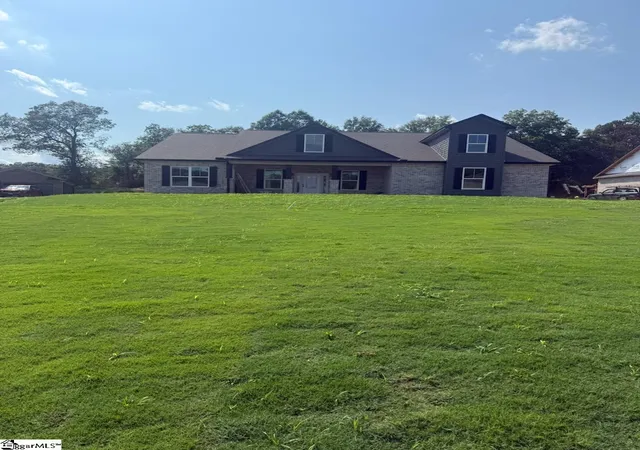 Photo 1 of Single family home for sale at 740 Ruby Golightly Dr, Inman, SC 29349 | MLS# 1600627 | Listing updated on 2026-08-12