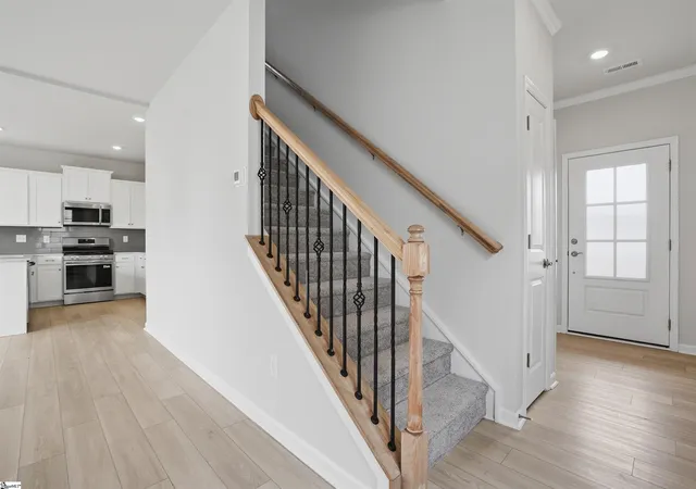Photo 3 of Single family home for sale at 113 Farmwell Dr, Woodruff, SC 29388 | MLS# 1584166 | Listing updated on 2026-10-06