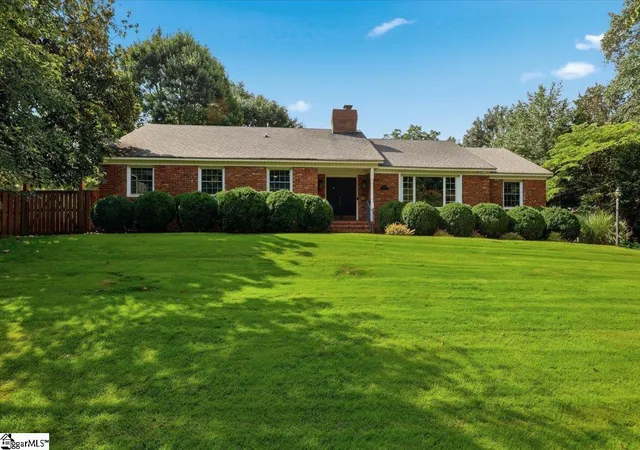 Photo 1 of Single family home for sale at 306 Beechwood Dr, Spartanburg, SC 29307 | MLS# 1601073 | Listing updated on 2026-08-17