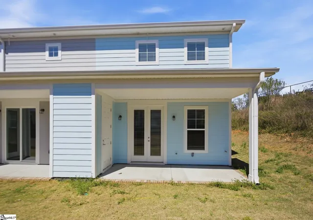 Photo 4 of Townhouse for sale at 1031 George Smith Mill Dr, Anderson, SC 29625 | MLS# 1586829 | Listing updated on 2026-08-12