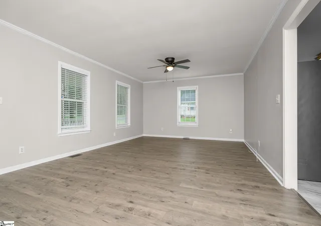 Photo 3 of Single family home for sale at 208 Moody Rd, Piedmont, SC 29673 | MLS# 1566345 | Listing updated on 2025-10-13