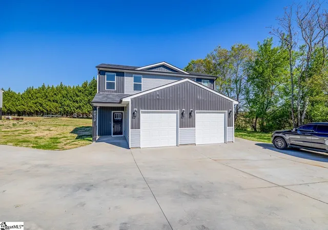 2nd image of 4050 Parris Bridge Rd, Boiling Springs, SC 29316 | MLS# 1596949