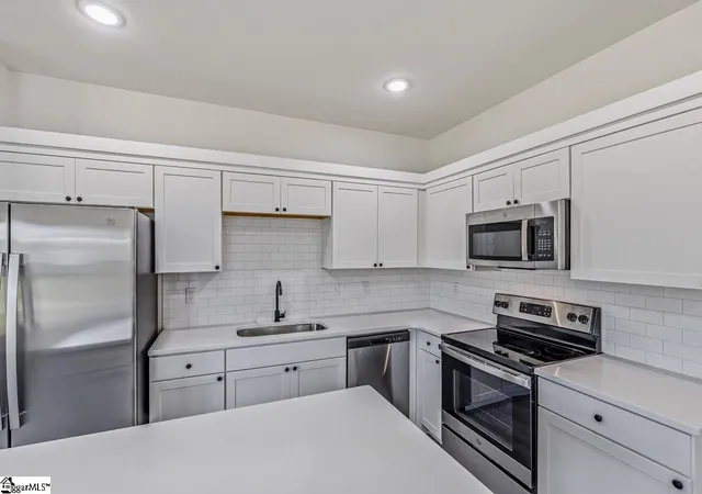 5th image of 4050 Parris Bridge Rd, Boiling Springs, SC 29316 | MLS# 1596949