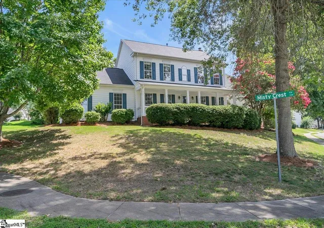 Photo 3 of Single family home for sale at 125 Misty Crest Cir, Greenville, SC 29615 | MLS# 1598492 | Listing updated on 2026-09-02