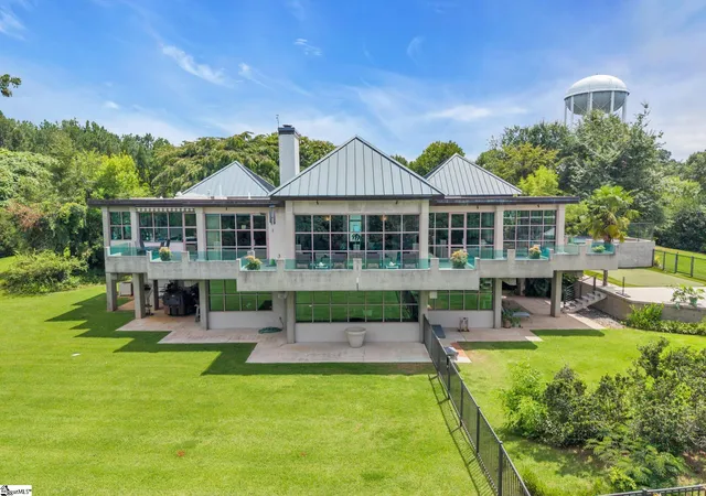 Photo 2 of Single family home for sale at 1286 N Hwy 101, Greer, SC 29651 | MLS# 1601488 | Listing updated on 2026-09-02