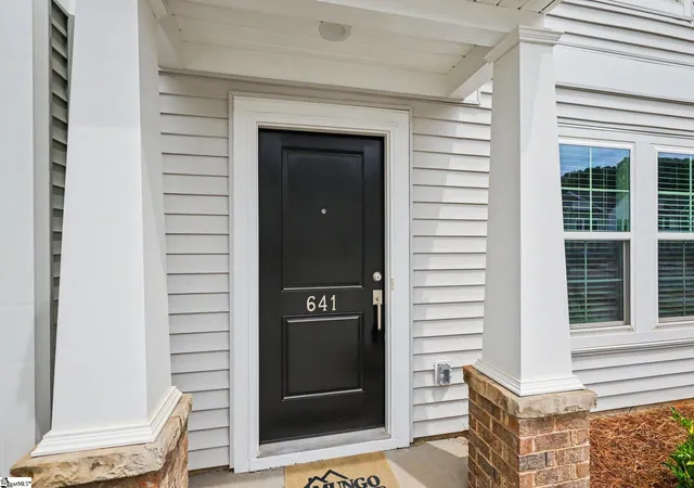 Photo 3 of Townhouse for sale at 641 Blossom Run Dr, Spartanburg, SC 29307 | MLS# 1590523 | Listing updated on 2026-10-08