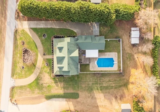 Photo 50 of Single family home for sale at 323 Waters Rd, Taylors, SC 29687 | MLS# 1588555 | Listing updated on 2026-08-10