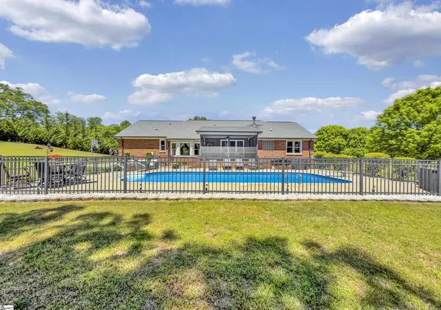 Homes for sale in Marietta, SC | 635 Dacusville Rd, Marietta, SC 29661 | MLS# 1591481