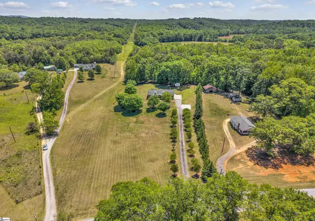 Homes for sale in Marietta, SC | 635 Dacusville Rd, Marietta, SC 29661 | MLS# 1591481