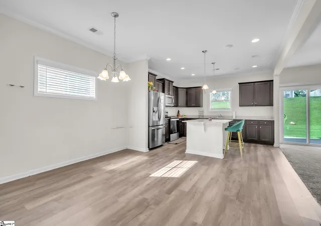 Photo 4 of Single family home for sale at 601 Grantleigh Dr, Duncan, SC 29334 | MLS# 1595951 | Listing updated on 2026-08-17