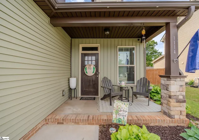 Photo 3 of Single family home for sale at 114 Wanley Wy, Boiling Springs, SC 29316 | MLS# 1589187 | Listing updated on 2026-05-09