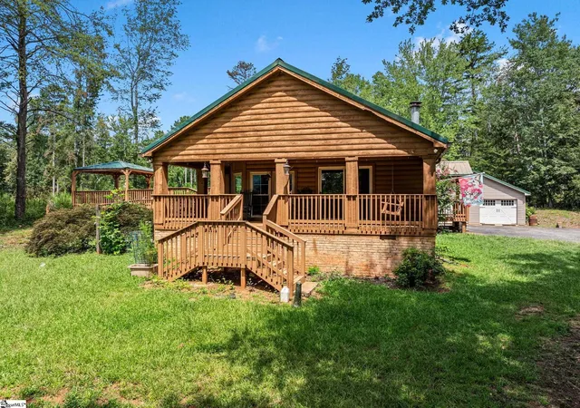 Photo 1 of Manufactured home for sale at 995 Foster Rd, Inman, SC 29349 | MLS# 1601632 | Listing updated on 2026-08-21