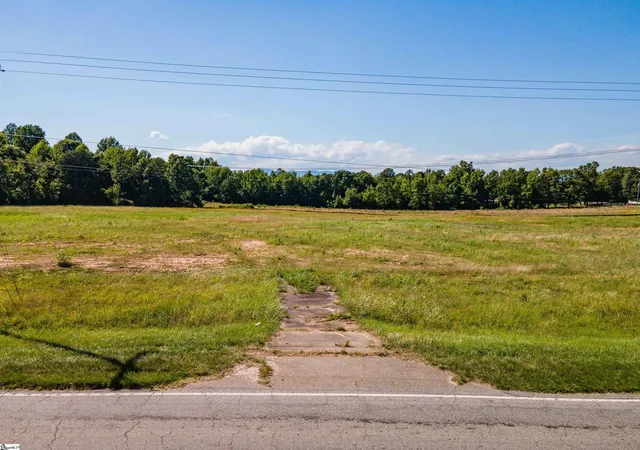 Photo 3 of House for sale at 0 Hwy 11, Inman, SC 29349 | MLS# 1582010 | Listing updated on 2026-06-18