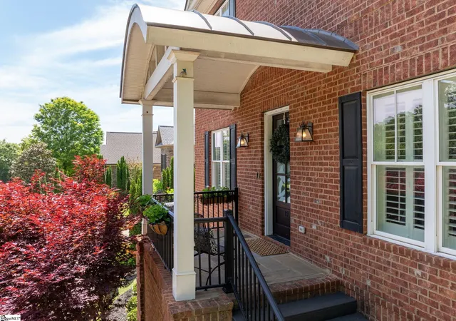 2nd image of 19 English Ivy Ln, Greenville, SC 29609 | MLS# 1591588