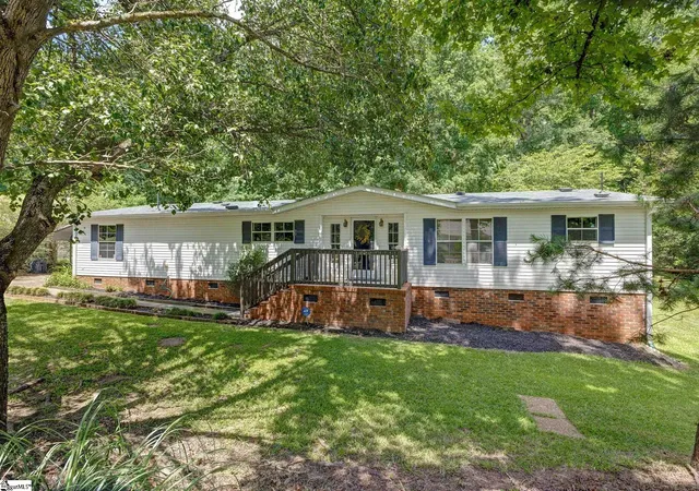 Manufactured home for sale at 185 Claridge Ct, Fountain Inn, SC 29644 | MLS# 1562184
