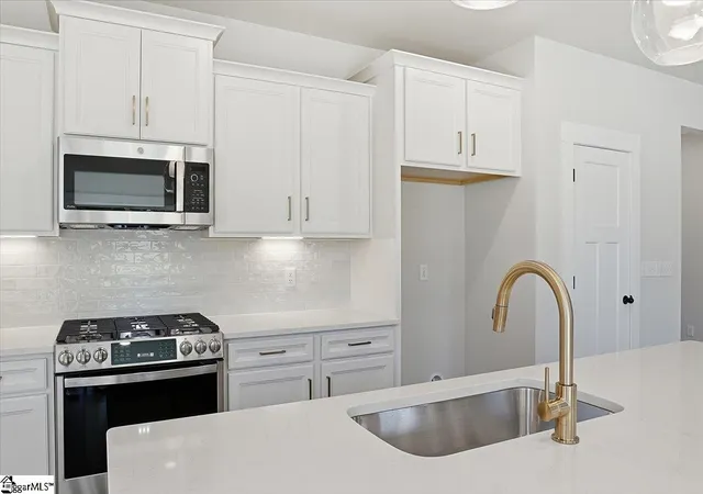 4th image of 122 Mossend St, Woodruff, SC 29388 | MLS# 1595894
