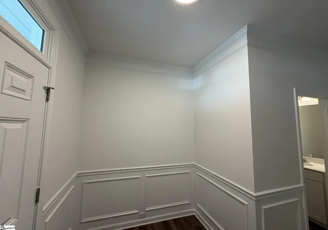 Photo 2 of Townhouse for sale at 603 Autumn Lake Rd, Simpsonville, SC 29681 | MLS# 1586546 | Listing updated on 2026-09-25