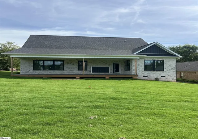3rd image of 580 Chattooga Rd, Roebuck, SC 29376 | MLS# 1584846