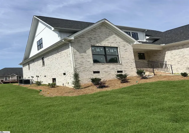 4th image of 580 Chattooga Rd, Roebuck, SC 29376 | MLS# 1584846