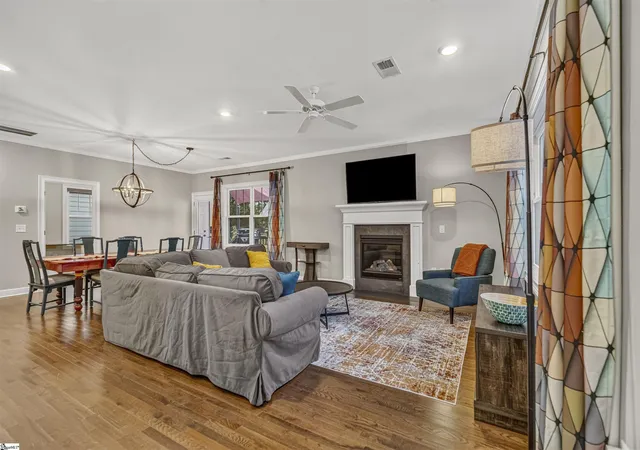 Photo 4 of Single family home for sale at 38 Joseph Mathis Wy, Greenville, SC 29607 | MLS# 1601643 | Listing updated on 2026-09-01