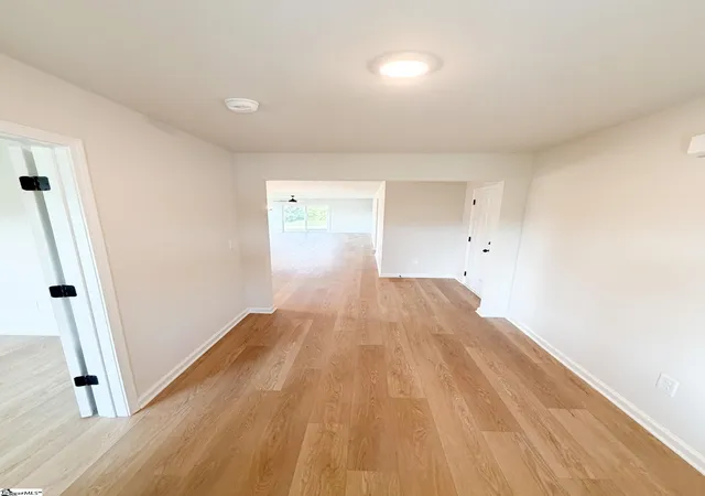 Photo 2 of Single family home for sale at 17964 Hwy 101 S, Gray Court, SC 29645 | MLS# 1591314 | Listing updated on 2026-09-17