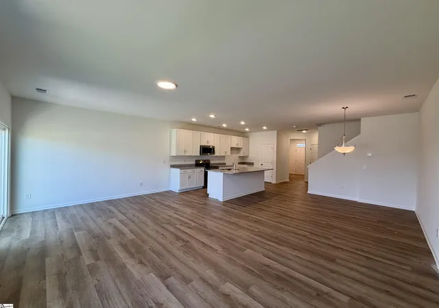 Photo 3 of Townhouse for sale at 209 Toal Ct, Greenville, SC 29611 | MLS# 1595211 | Listing updated on 2026-09-11