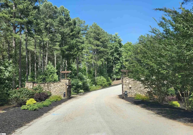 Homes for sale in Salem, SC | 0 High Hampton Rd #Lot 37 Highland Shores at Keowee, Salem, SC 29676 | MLS# 1595056