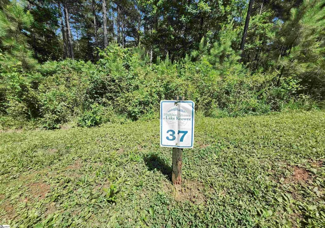5th image of 0 High Hampton Rd #Lot 37 Highland Shores at Keowee, Salem, SC 29676 | MLS# 1595056