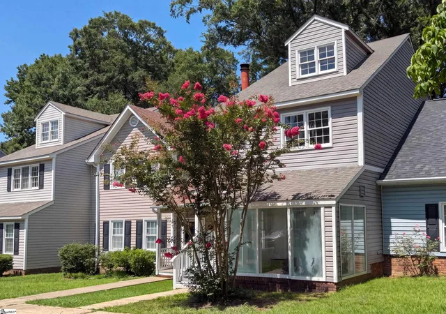Townhouse for sale at 59 Hidden Springs Rd, Spartanburg, SC 29302 | MLS# 1598232