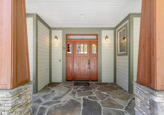 Photo 2 of Single family home for sale at 33 Witch Hazel Trl, Landrum, SC 29356 | MLS# 1588259 | Listing updated on 2026-09-18