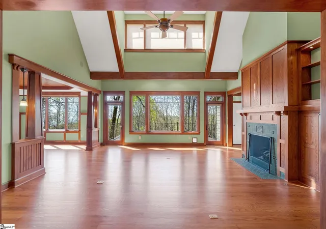 Photo 4 of Single family home for sale at 33 Witch Hazel Trl, Landrum, SC 29356 | MLS# 1588259 | Listing updated on 2026-09-18