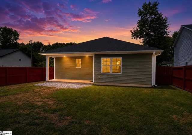 Homes for sale in Greer, SC | 317 Morgan St, Greer, SC 29651 | MLS# 1597072