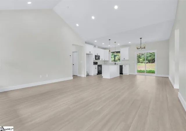 Photo 3 of Single family home for sale at 515 Bill Lattimore Rd, Chesnee, SC 29323 | MLS# 1599448 | Listing updated on 2026-09-01