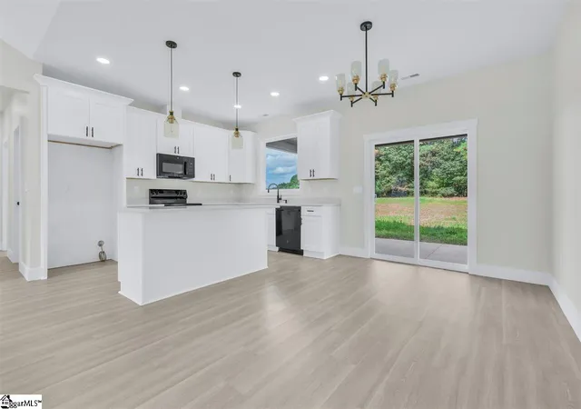 Photo 3 of Single family home for sale at 515 Bill Lattimore Rd, Chesnee, SC 29323 | MLS# 1599448 | Listing updated on 2026-10-06