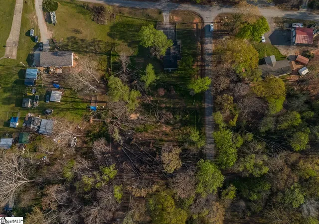 9th image of 125 Fall St, Woodruff, SC 29388 | MLS# 1585600