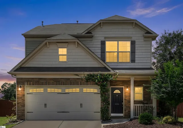 Photo 2 of Single family home for sale at 404 Tonsley Trl, Greenville, SC 29607 | MLS# 1600510 | Listing updated on 2026-09-15