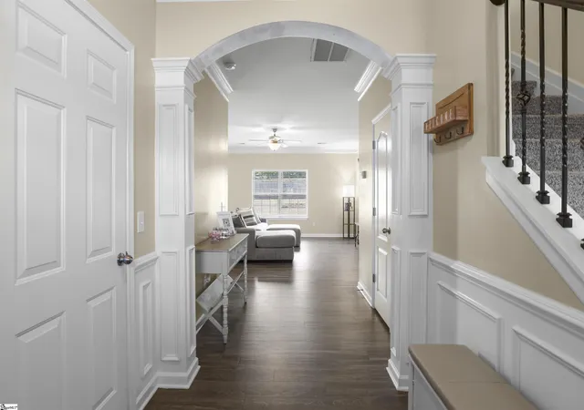 Photo 3 of Single family home for sale at 404 Tonsley Trl, Greenville, SC 29607 | MLS# 1600510 | Listing updated on 2026-09-15