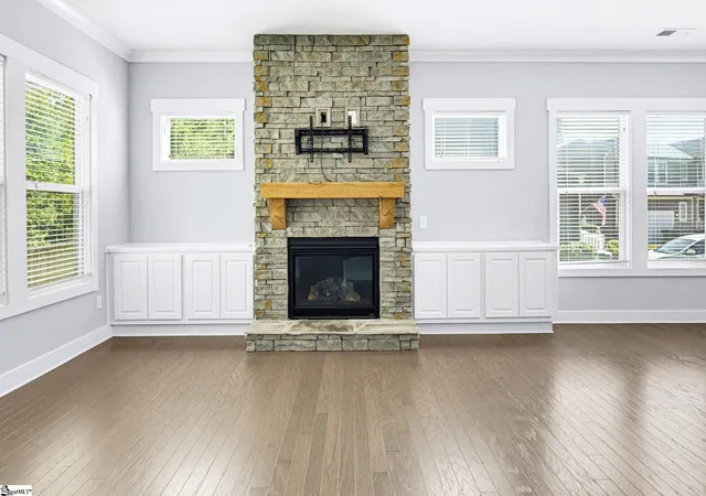 Photo 2 of Single family home for sale at 421 Combahee Ct, Greer, SC 29651 | MLS# 1601538 | Listing updated on 2026-09-08