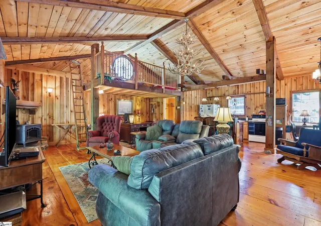 Photo 4 of Sale Pending at 130 Cannon Ln, Easley, SC 29640 | MLS# 1596566 | Listing updated on 2026-08-12