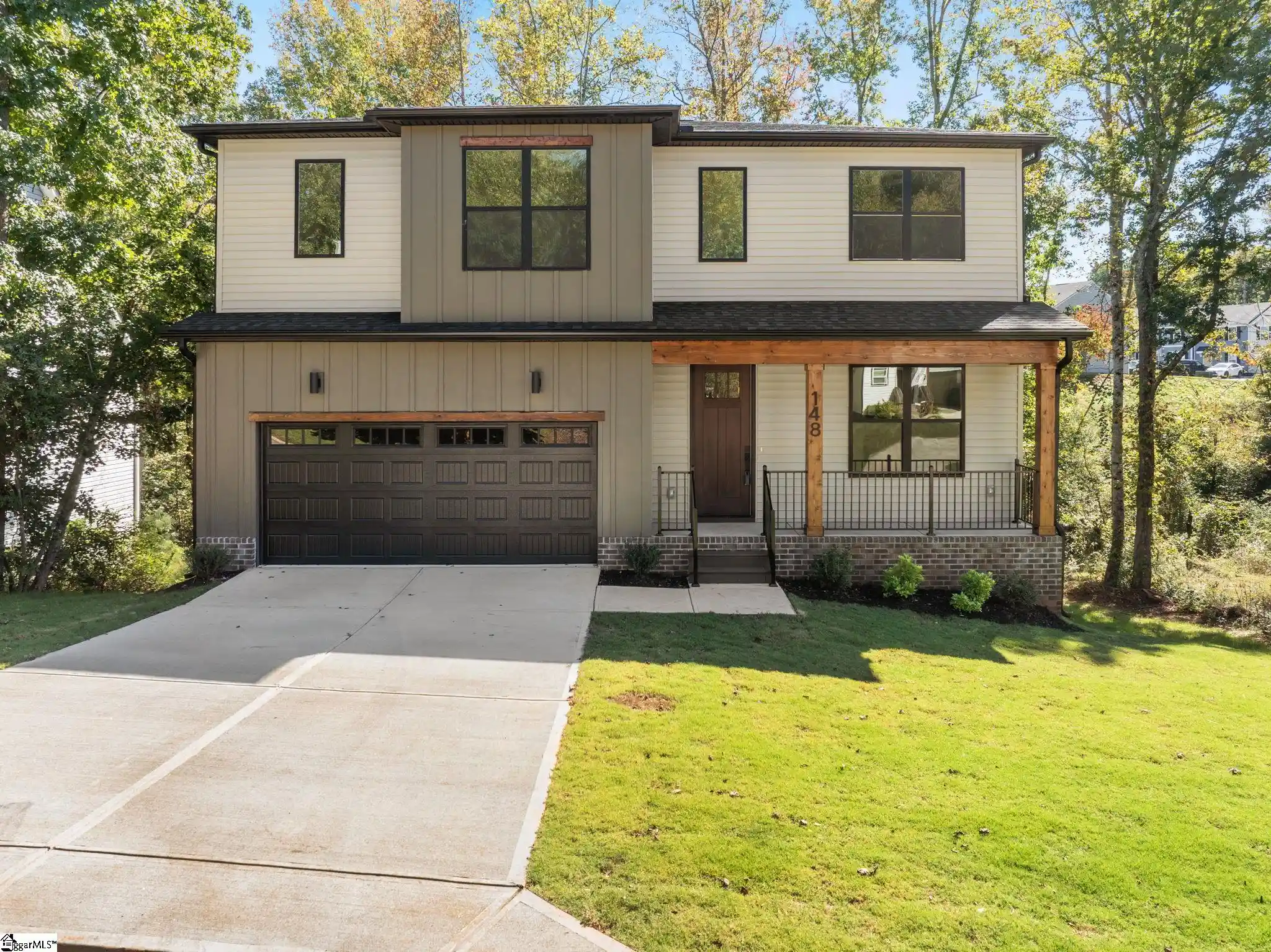 Photo 1 of Single family home for sale at 148 Fox Run Cir, Greer, SC 29651 | MLS# 1604981 | Listing updated on 2026-10-14