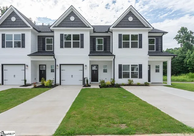 Homes for sale in Roebuck, SC | 623 Farcroft Trl #Lot 36, Roebuck, SC 29376 | MLS# 1585103
