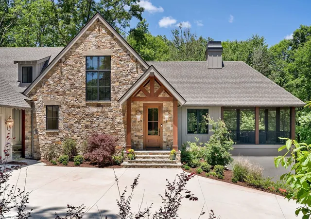 2nd image of 112 Blazing Star Trl, Landrum, SC 29356 | MLS# 1594426