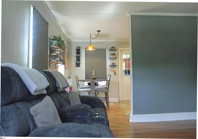 Photo 4 of Single family home for sale at 31 Racine Ct, Greenville, SC 29617 | MLS# 1600891 | Listing updated on 2026-08-25