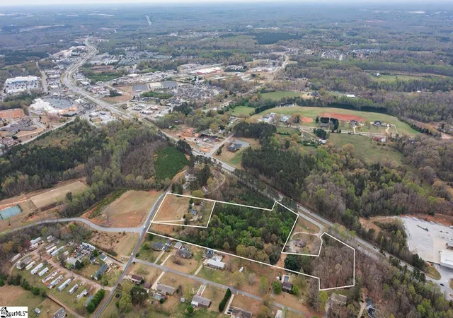 Homes for sale in Greenville, SC | 3900 Hwy 153, Greenville, SC 29611 | MLS# 1556921
