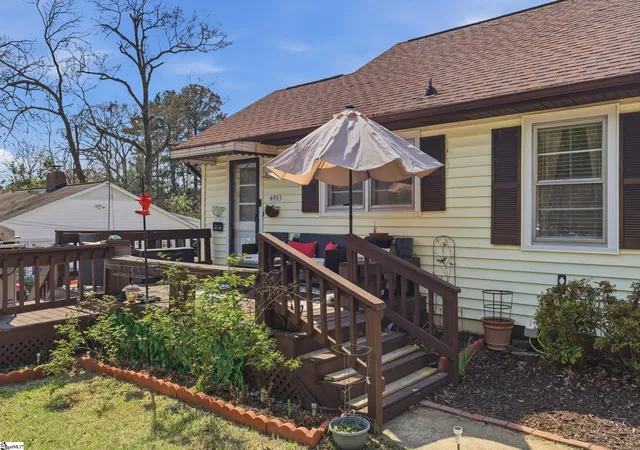 Homes for sale in Walhalla, SC | 602 S Tugaloo Ave, Walhalla, SC 29691 | MLS# 1596959